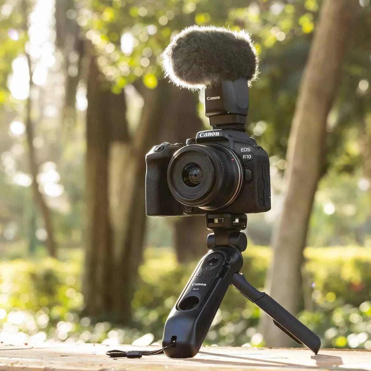 Canon RF-S 18-45mm F4.5-6.3 IS STM - Garanzia Canon Italia