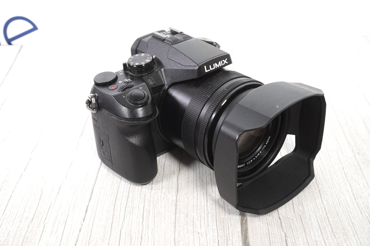Panasonic DMC FZ2000 kit (16527 scatti)