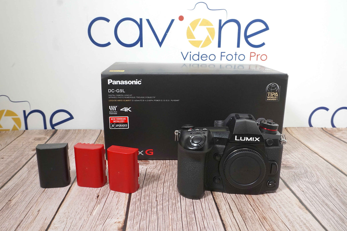 Panasonic Lumix G9 (7200 SCATTI) + 3 BATTERIE