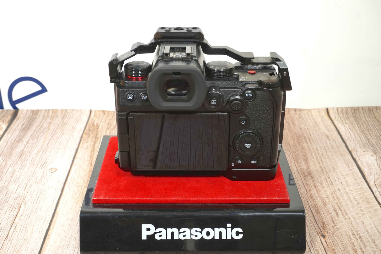 Panasonic Lumix S5 II + Cage (garanzia Fowa)