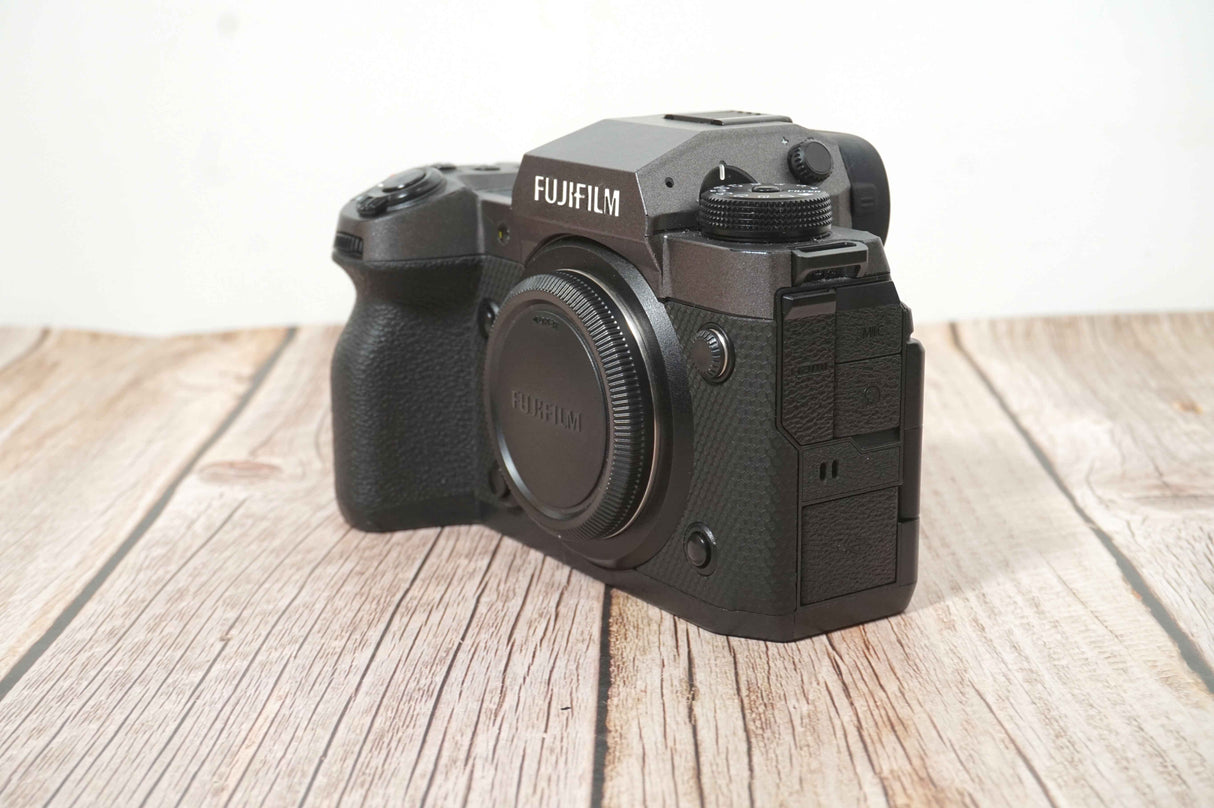 FUJI X-H2 (4000 scatti)