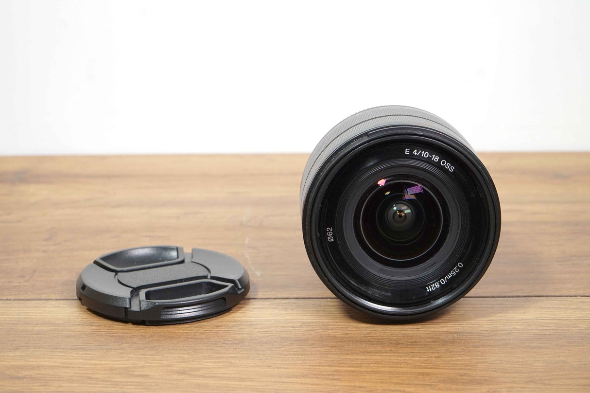 Sony E 10-18mm f/4 OSS usato