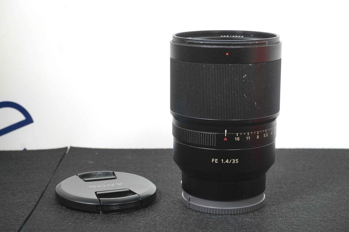 Sony Distagon T* FE 35mm f/1.4 ZA USATO (no paraluce)