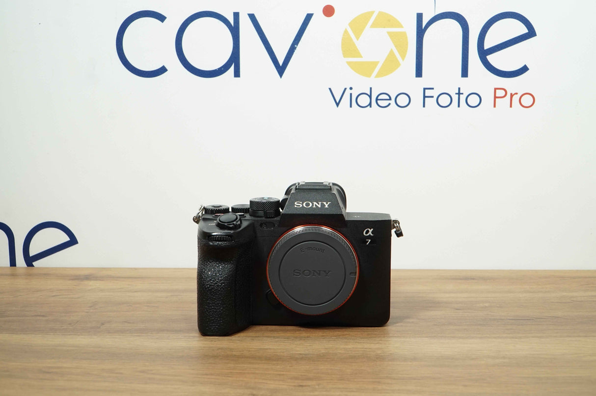 Sony A7 IV (GARANZIA SONY ITALIA FINO A LUGLIO 2028)