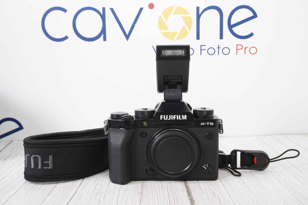 Fuji X-T5 usata (5585 scatti)