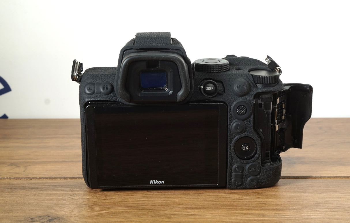 Nikon Z5 usata (149000 scatti) - Cavone Lux Pro