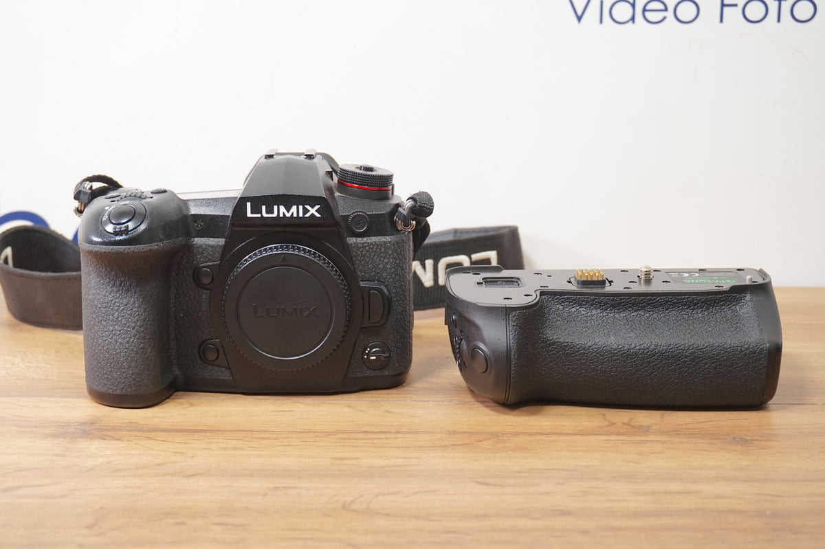 Panasonic Lumix DC G9 + Batterygrip 15437 scatti