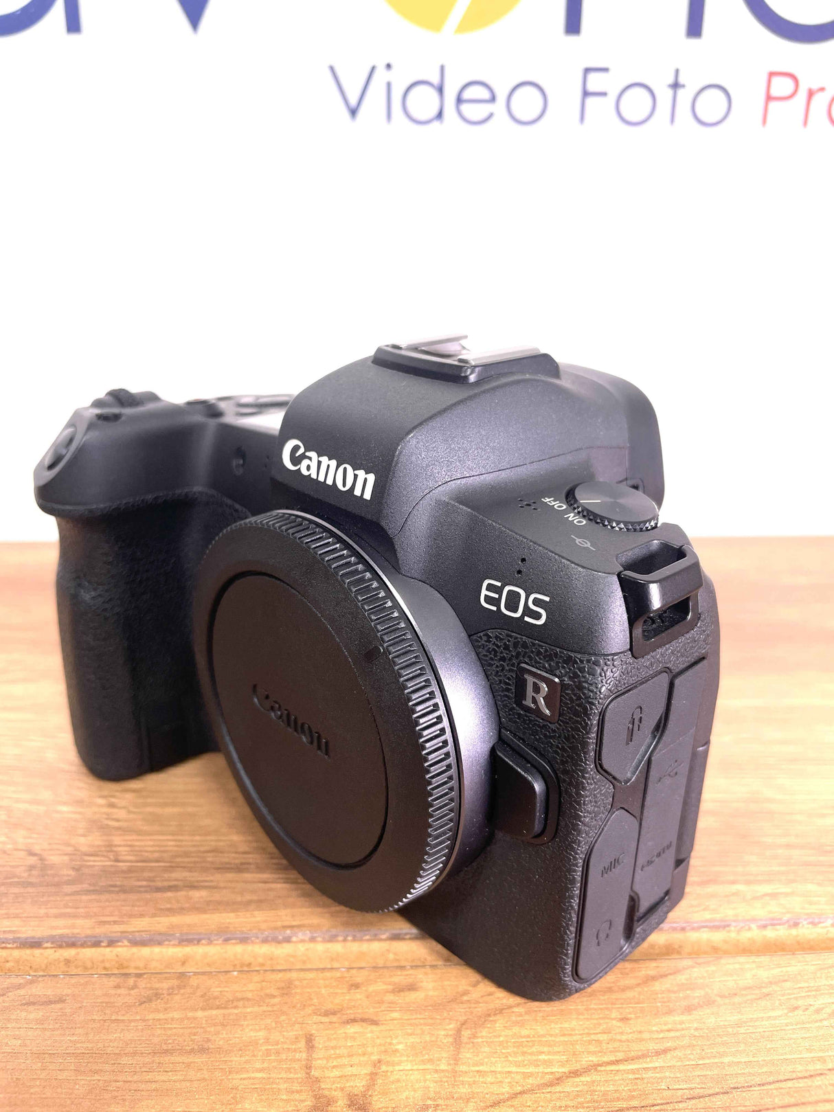CANON EOS R (1000 Scatti)