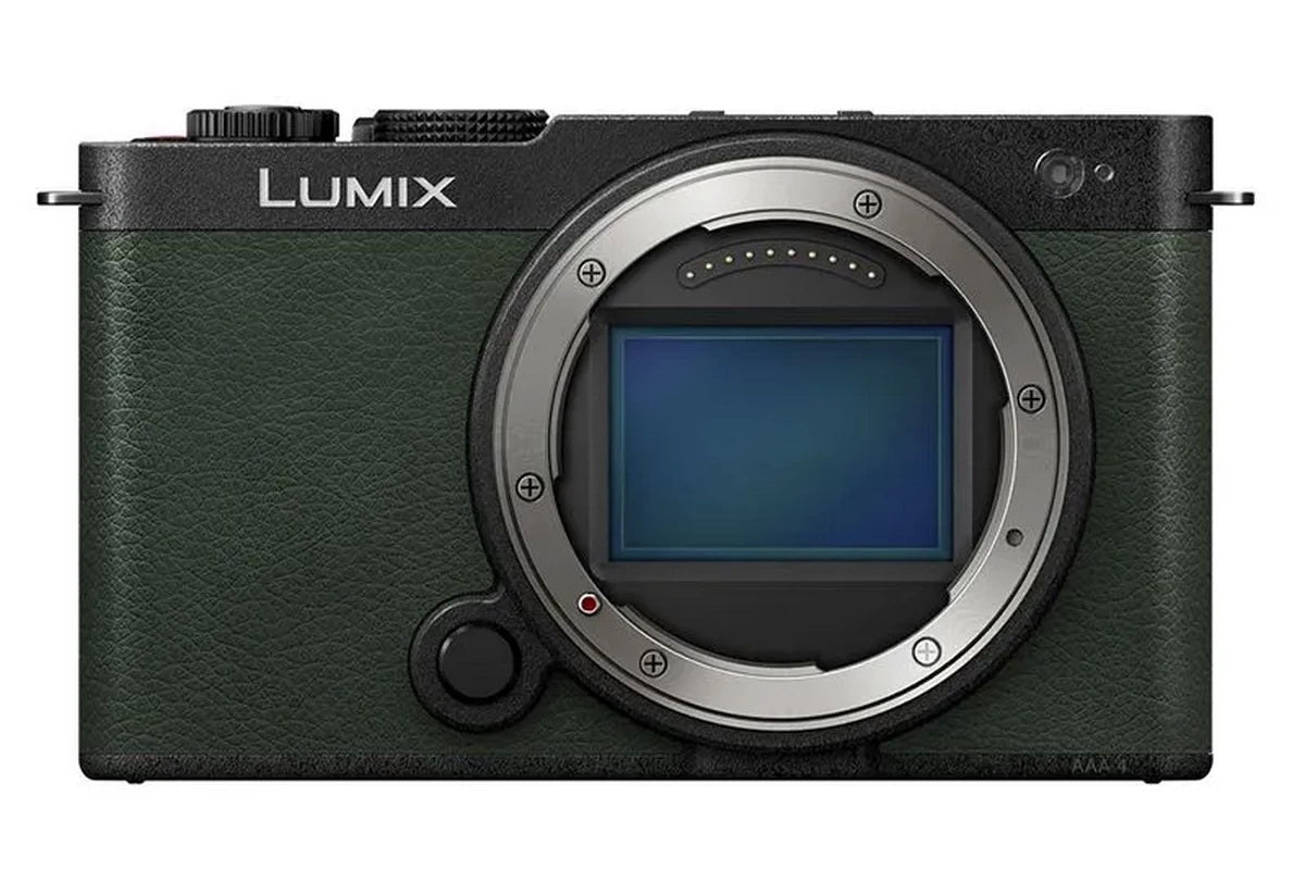 PANASONIC LUMIX S9 GREEN + 18-40mm f/4.5-6.3 - Garanzia Fowa - Cavone Lux Pro