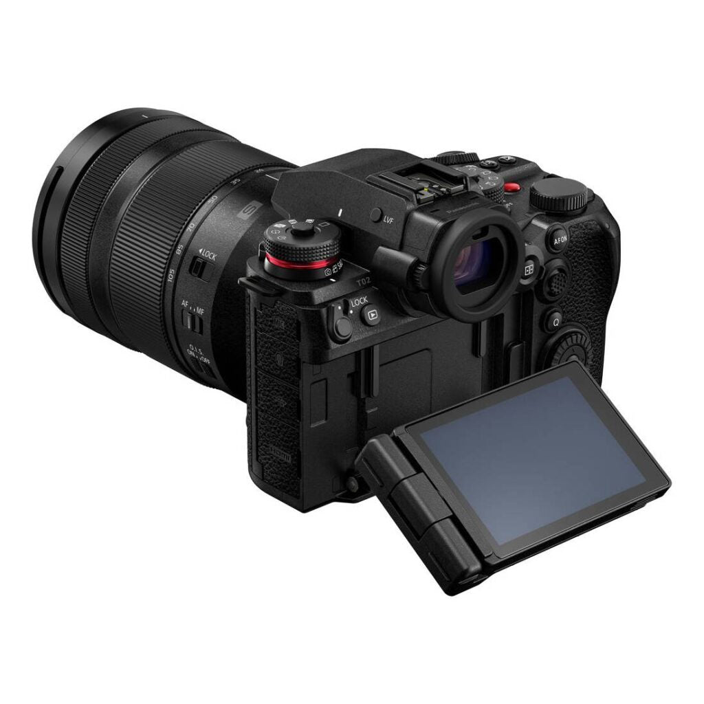 Panasonic Lumix S1IIE+ Lumix 24-105mm f/4 Macro O.I.S. - Cavone Lux Pro