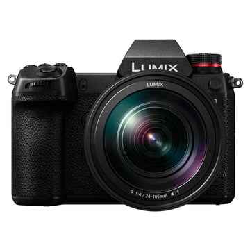 Panasonic Lumix S1 + 24-105mm f/4 Macro O.I.S.