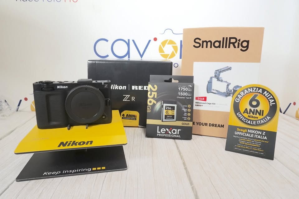 ZR Body + CFexpress Lexar 256GB  + CAGE