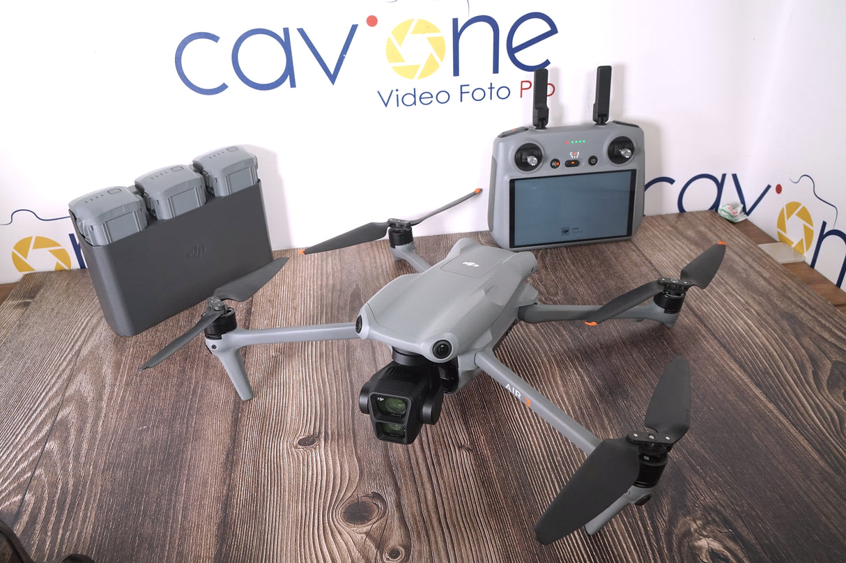 Dji Air 3 Combo + smart controller (28-35-36 Cicli) - Cavone Lux Pro