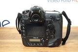 Nikon D5 USATA (382000 scatti)