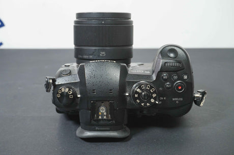 Panasonic GH5+ 25mm f1.7 (usata) 4224 scatti