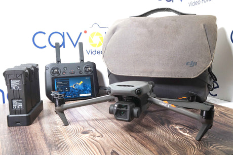 DJI Mavic 3 Fly More Combo con RC Pro (usato)