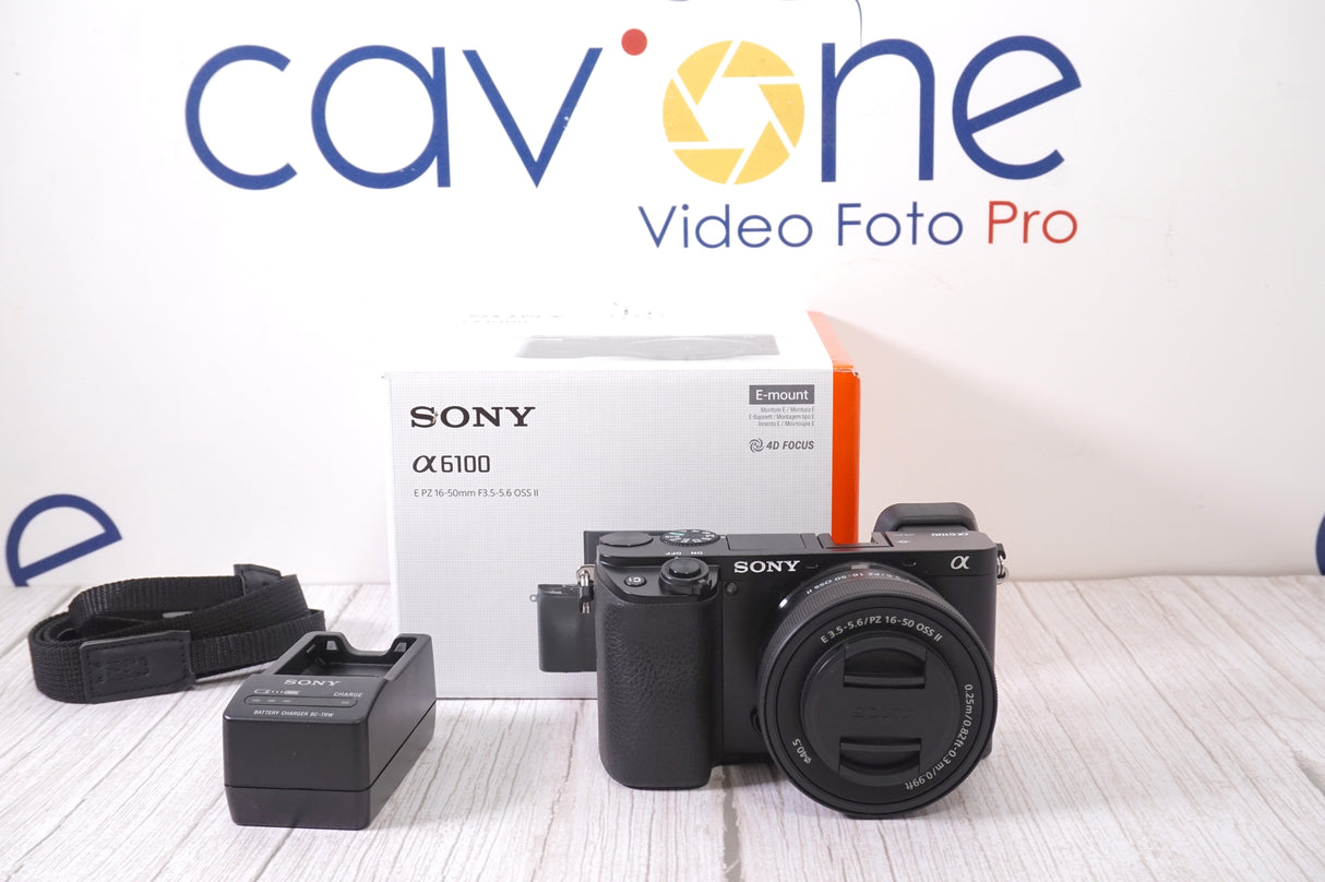 Sony A6100 kit + seconda batteria