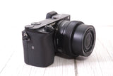 Sony A6100 kit + seconda batteria