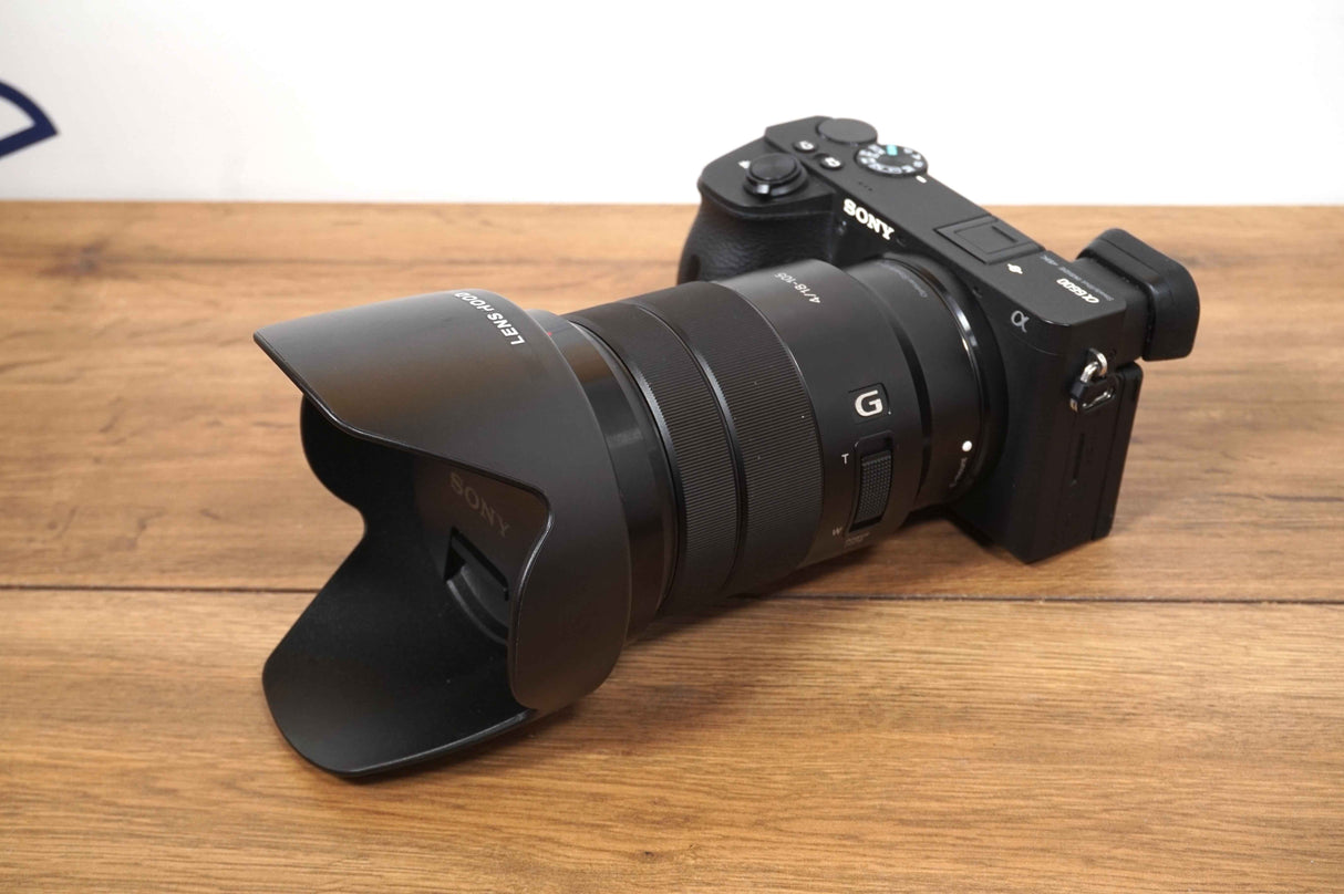 Sony A6600 + 18 105mm f4 G OSS (1833 scatti)