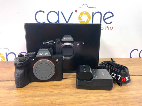 Sony A7R5 (49000 scatti) garanzia sony fino a dic 2027