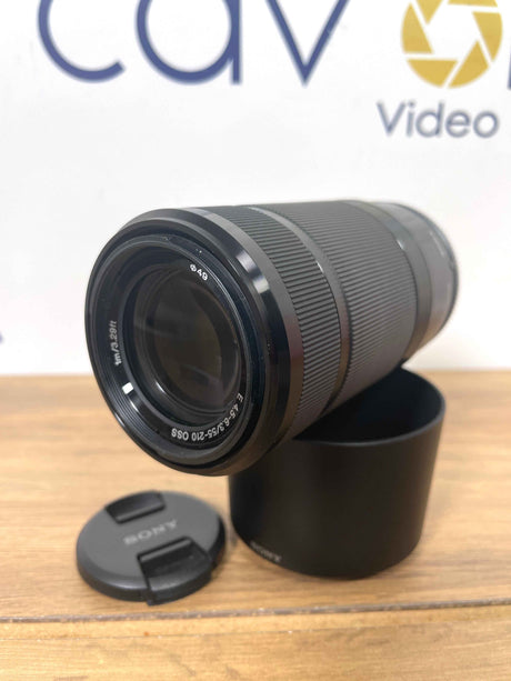 Sony E 55-210mm f/4.5-6.3 OSS usato