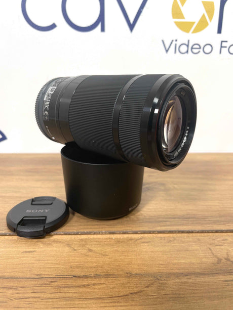 Sony E 55-210mm f/4.5-6.3 OSS usato