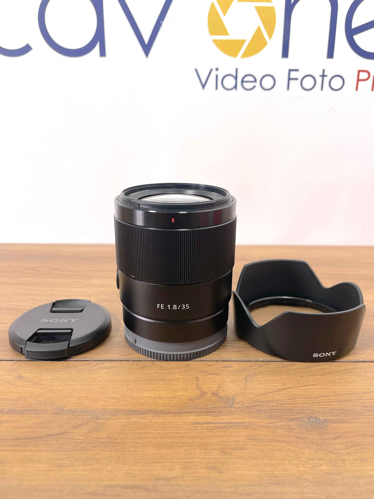 Sony FE 35mm f/1.8 USATO