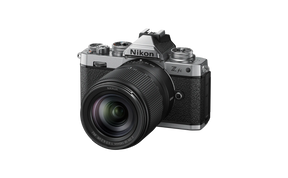 Nikon Z fc SL + Z DX 18-140 VR + SD 64GB 800x - Garanzia Nital Italia - Cavone Lux Pro