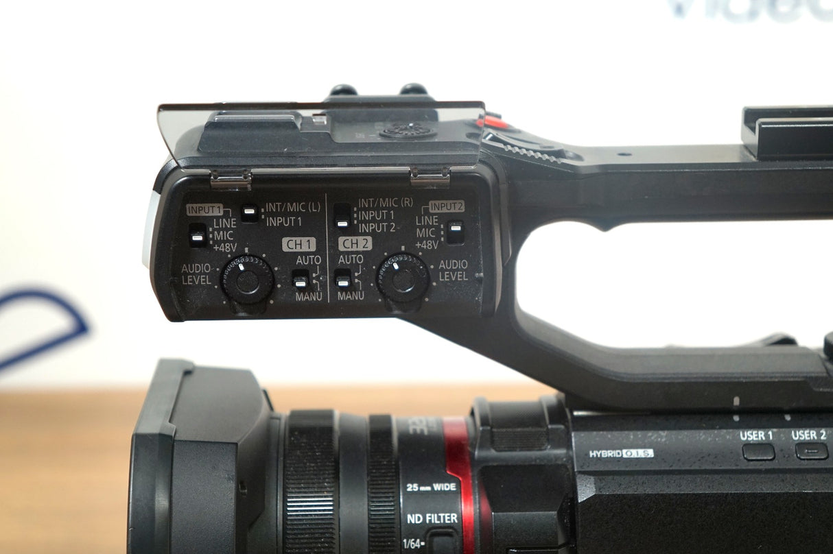 Panasonic HC X2000 (usato)