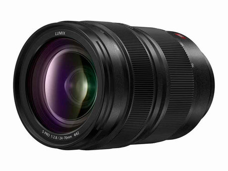 Panasonic Lumix S Pro 24-70mm f/2.8