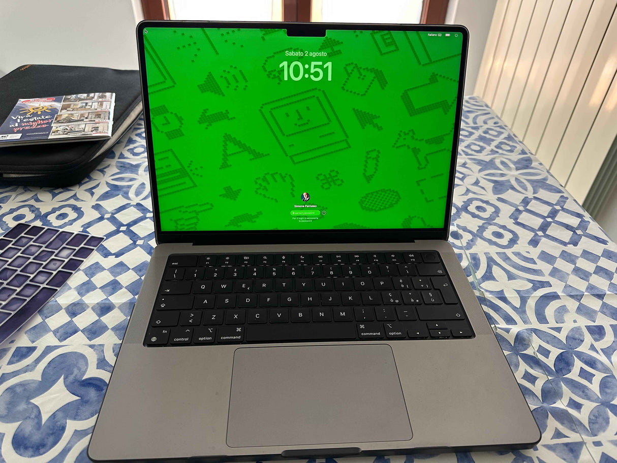 Apple MacBook Pro M1 Max 10-Core 32GB 1TB SSD (USATO)