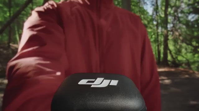 DJI Mic 3 (2 TX + 1 RX + Custodia di ricarica)